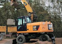 Escavatori gommati Caterpillar M318D
