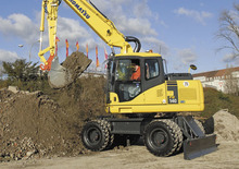 Escavatori gommati Komatsu PW140-7