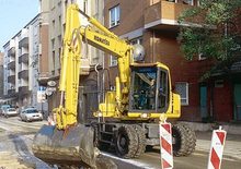 Escavatori gommati Komatsu PW150-6