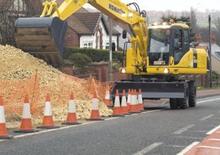 Escavatori gommati Komatsu PW180-7E0