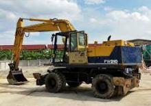 Escavatori gommati Komatsu PW210-1