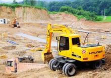 Escavatori gommati Hyundai R 140 W 7