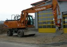 Escavatori gommati Volvo SE 170 W-3