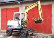 Escavatori gommati Yanmar YB 401 W