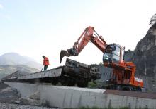 Escavatori cingolati Hitachi ZX 180 W