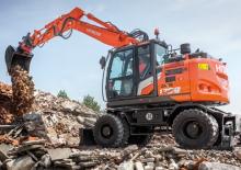 Escavatori gommati Hitachi ZX175W-7