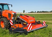 Falciatrici a dischi frontale disco con condizionatore Kubota DMC7036T