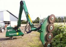 Falciatrici per scarpate Spearhead Twiga 6000 LR