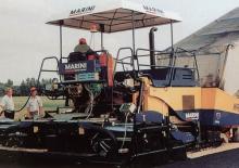 Finitrici stradali cingolate Marini MF 905