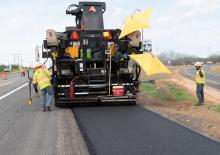 Finitrici stradali cingolate Astec ROADTEC SP-200