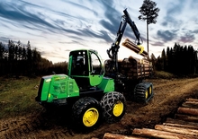 Forwarder John Deere 1110 E