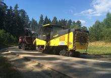 Frese stradali gommate/cingolate Bomag BM 2000/75