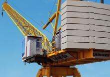 Gru a torre a braccio impennabile Liebherr 230 HC-L 8/16 Litronic