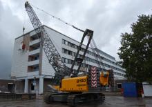Gru cingolate - braccio a traliccio Sennebogen 6100E