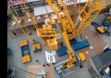 Gru cingolate - braccio a traliccio Demag CC 2800-2