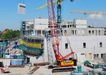 Gru cingolate - braccio a traliccio Liebherr LR 1130