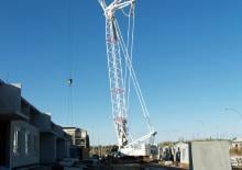 Gru cingolate - braccio a traliccio Liebherr LR 1200