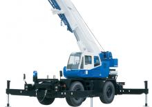 Gru fuoristrada Tadano GR 300 EX