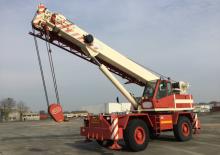 Gru fuoristrada RIGO RT 400 (4x4x4)