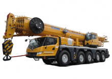 Gru fuoristrada XCMG XCA130E