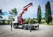 Gru per autocarro idrauliche MKG HLK 422 SHP a8