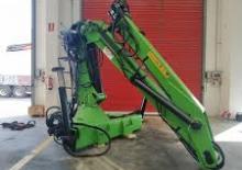 Gru per autocarro per legname PENZ 16000 HL