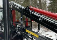 Gru per autocarro per legname Farmi CR 57
