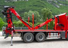 Gru per autocarro per legname Cranab TZ 13.2 D900
