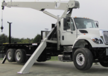Gru telesc. montata su camion National Crane 50000