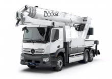 Gru telesc. montata su camion Böcker AK 48
