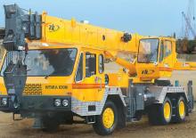 Gru telesc. montata su camion Til HYDRA 830M