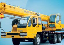 Gru telesc. montata su camion XCMG QY16D