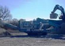 Impianti di riciclaggio calcinacci Powerscreen 1000 Maxtrak