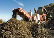 Impianti di riciclaggio calcinacci Sandvik UJ440i TREND
