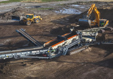 Impianti mobili di setacciatura Metso Lokotrack ST2.8E