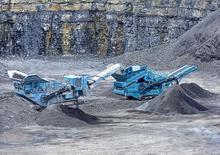 Impianti mobili di setacciatura Powerscreen Warrior 1400