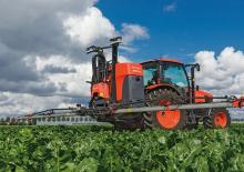 Irroratrice con barra montabile Kubota XMS213 iXflow-E