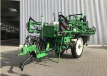 Irroratrice con barra su rimorchio CHD D 2727