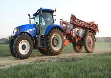 Irroratrice con barra su rimorchio Unia Europa XL 3028 
