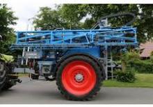 Irroratrice con barra su rimorchio Lemken Primus 35
