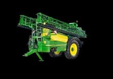 Irroratrice con barra su rimorchio John Deere R952i