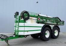 Irroratrice con barra su rimorchio CHD T13039
