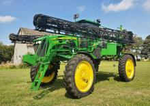 Irroratrici con barra aeree semoventi John Deere 4830