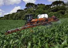 Irroratrici con barra aeree semoventi Kuhn BOXER 2000 M