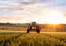 Irroratrici con barra aeree semoventi Case IH Patriot 350