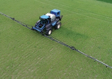 Irroratrici con barra aeree semoventi New Holland SP410F