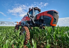 Irroratrici con barra aeree semoventi Kuhn STRONGER 4000 HD