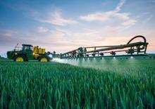 Irroratrici con barra aeree semoventi John Deere R4040i