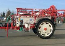 Irroratrice con barra su rimorchio Schmotzer ASP SK 38