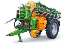 Irroratrice con barra su rimorchio Amazone UX 4200 Super (36)